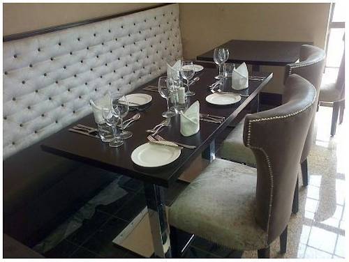 Quo Vadis Hotel אבוג'ה מראה חיצוני תמונה